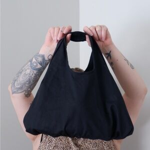 A Bronze Age Dumpling Bag